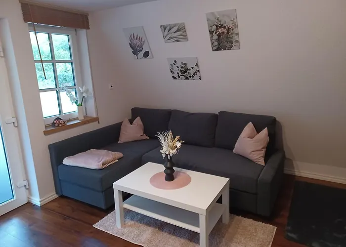 Elbliebe - Kleine Hunde Bis 25 Cm Willkommen